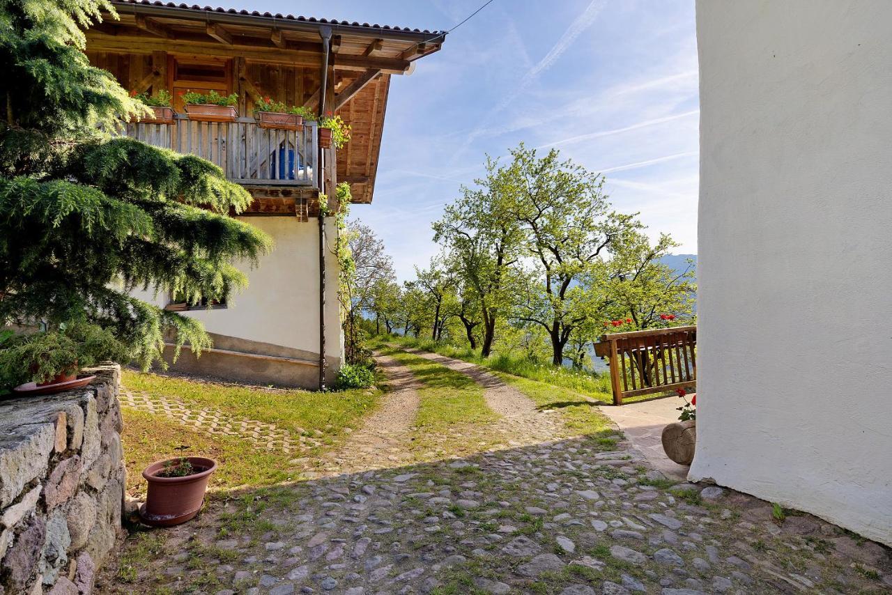 Moar Im Rumsein - Apt Etschblick San Genesio Atesino Extérieur photo